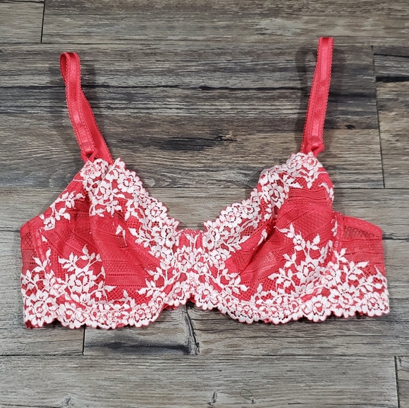 Wacoal Embrace Lace Sheer Bra 34c pink - Picture 1 of 6